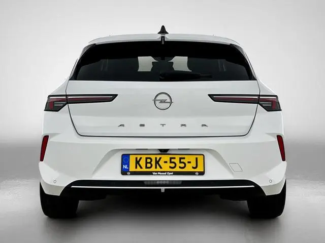 Opel Astra 1.2 Elegance Apple Carplay/Android Auto / LED koplampen / LMV 16" / Parkeersensoren voor...