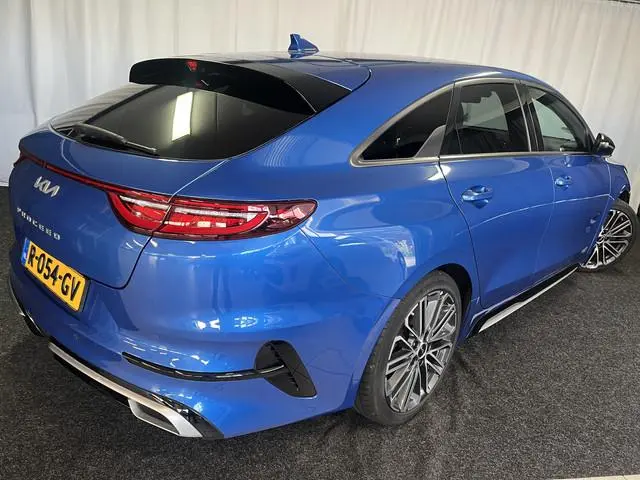 Kia ProCeed 1.5 T-GDi GT-PlusLine 1E EIGN/ECC/CAMERA/APPLE/MEMORY