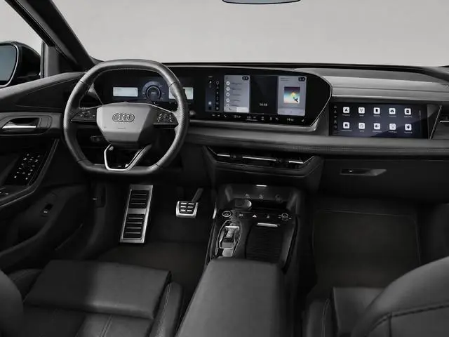 Audi Q6 e-tron S edition 83 kWh 252 PK · Glazen panoramadak · Trekhaak elek. wegklapbaar · S line zw...