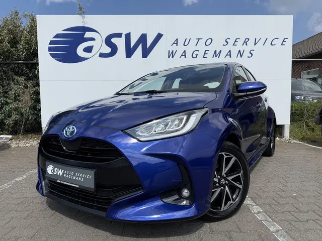Toyota Yaris 1.5 Hybrid Team D | Navi | ACC | Camera | CarPlay | 16 inch