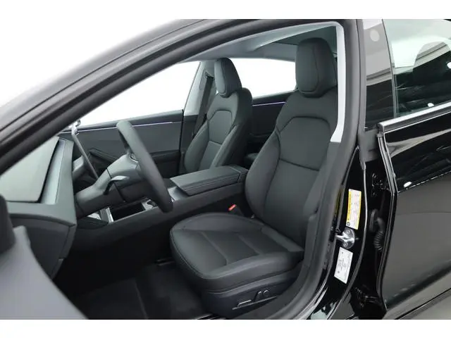 Tesla Model 3 Premium Long Range RWD 78 kWh | Rijklaar! | Pano | Dig. Cockpit | Stoelvent. | Google....