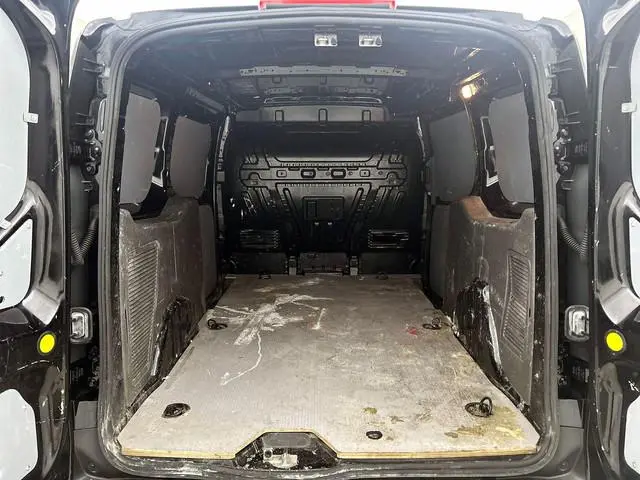 Ford Transit Connect 100pk L2 Trend Automaat Trekhaak Airco Navi Cruise