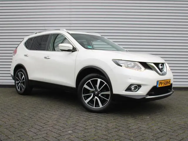 Nissan X-Trail 1.6 DIG-T Connect Edition | Navi | 19" LM | Trekhaak | Cruise | PDC | Camera | Panora...
