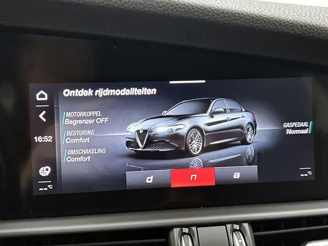 Alfa Romeo Giulia
