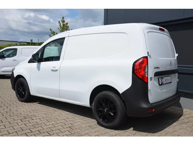 Mercedes-benz Citan 110 CDI Fourgon L1 Pro