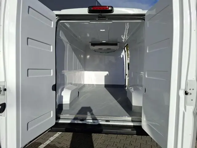Toyota Proace Max 2.2 L3 H2 180pk Automaat Koelwagen Vrieswagen Dag en Nacht (Wordt verwacht)