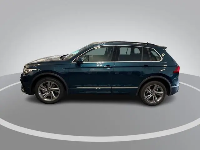 Volkswagen Tiguan 1.4 TSI eHybrid 245pk DSG R-Line Business · Camera · Dodehoeksensor · Stuur- & Sto...