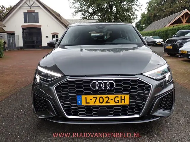 Audi A3 Sportback 35 TFSI S edition / 2X S-LINE / CARPLAY / CRUISE