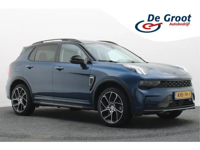 Lynk & Co 01