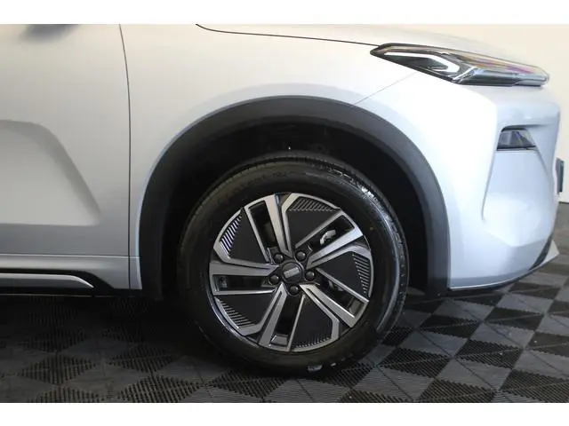 Geely Starray EM-i