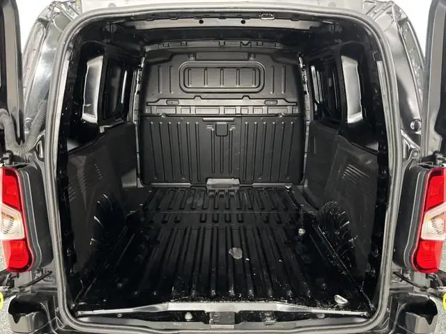 Opel Combo 1.5 BlueHDi 130 S&S L1 | 130PK | CAMERA | CARPLAY | CRUISE |