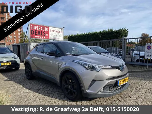 Toyota C-HR 1.8 Hybrid Black Edition | JBL Audio | Navigatie | Leder Sportstoelen | Parkeersensoren...