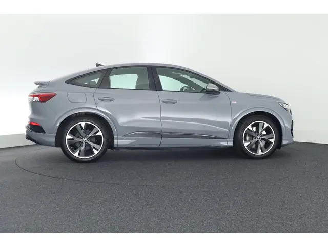 Audi Q4 Sportback e-tron