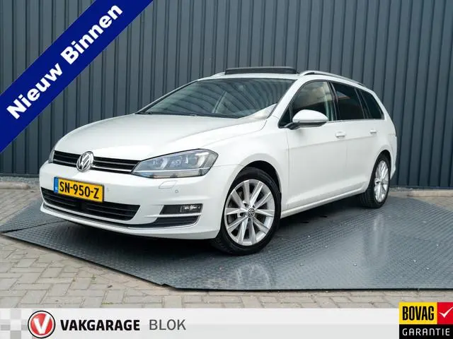 Volkswagen Golf Variant 1.4 TSI Highline | Panodak | Trekhaak wegkl. | Camera | Adapt. Cr. | Prijs R...