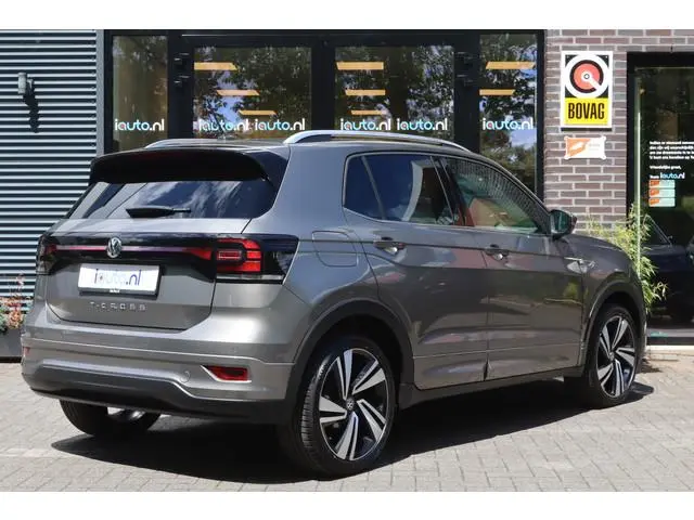 Volkswagen T-Cross 1.0 TSI 115pk DSG R-Line Style LED/Navi/CarPlay/ACC/ECC/Dodehoek/Winter/18"
