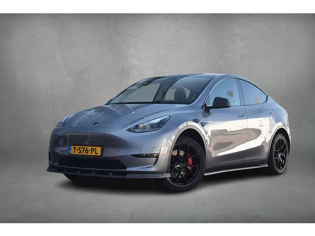 Tesla Model Y Long Range AWD 75 kWh | SOH: 94,4% | Trekhaak | AutoPilot | Maxton Kit
