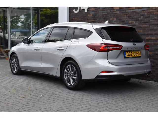 Ford Focus Wagon 1.0 EcoBoost Hybrid Titanium