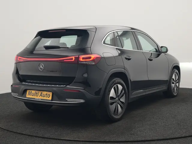 Mercedes-Benz EQA 250+ Business Line 71 kWh LONG RANGE 191pk Dealer O.H. | MBUX Widescreen Navi | Ca...
