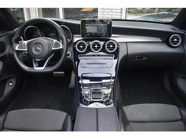 Mercedes-Benz C-klasse Cabrio 300 AMG VOORDEELDEAL Ambition Airscarf LED Mercedes-Benz C-klasse Cabr...