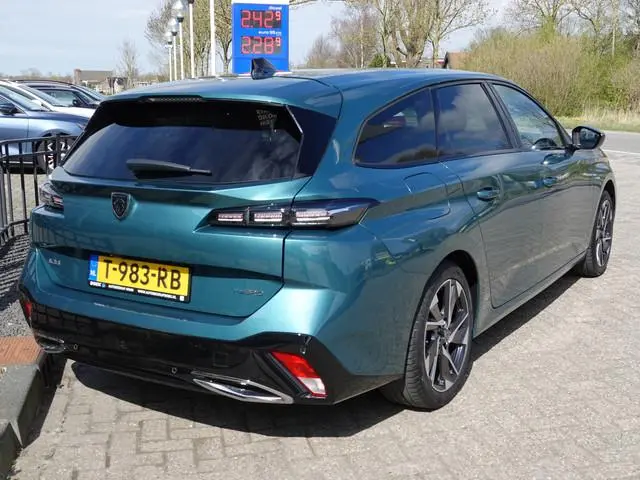 Peugeot 308 SW 1.6 PHEV 180PK Allure AUT H-LEER | NAVI | CAMERA + PDC | ACC | ECC
