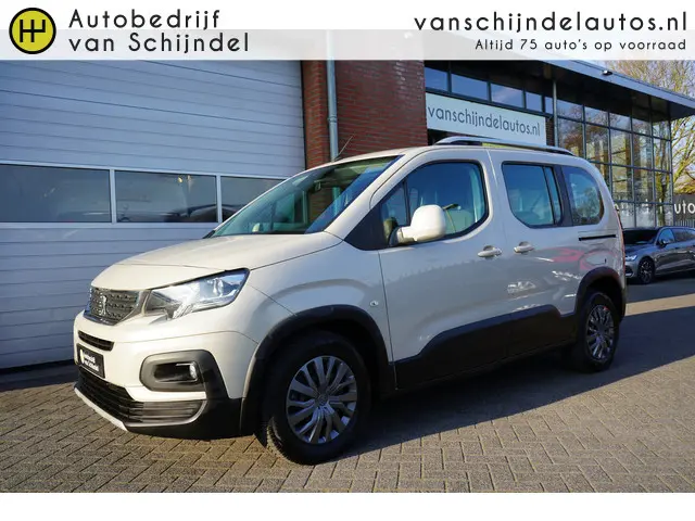 Peugeot Rifter 1.2 PURETECH ALLURE 5P PERF ONDERHOUDEN RECENT NIEUWE DISTRIBUTIERIEM!! XENON/LED AND...