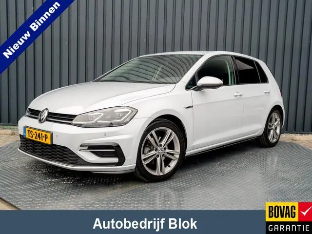 Volkswagen Golf 1.0 TSI Highline Business R | R-line | Led Koplampen | Stoelverw. | Adapt. Cr. | Pri...