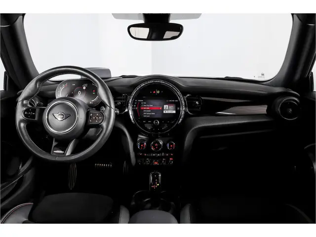 MINI Mini 2.0 Cooper S John Cooper Works 180 PK | S/K Panodak | Dig.Cockpit | Adapt.Cruise | Stoelverw. | Camera+PDC | NAV+App.Connect | Auto.Airco | LM 17" |