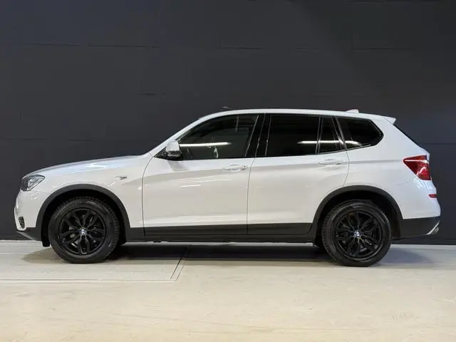 BMW X3 xDrive20i | Panoramadak | Stoelverwarming | Leder | Xenon