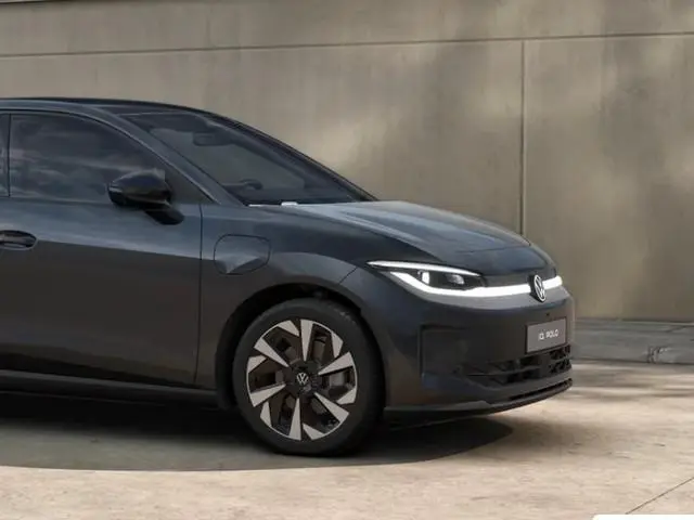 Volkswagen ID. Polo Life First Edition 52 kWh accu, 211 PK