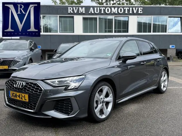 Audi A3 Sportback 35 TFSI S edition | 3X S-LINE IN & EXTERIEUR + ONDERSTEL | MILD-HYBRIDE  | NAVI +...