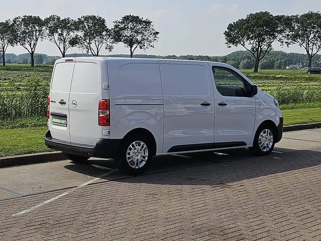 OPEL VIVARO 1.5 l2 facelift airco
