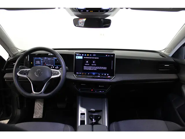 Volkswagen Passat Variant 1.5 eTSI Business