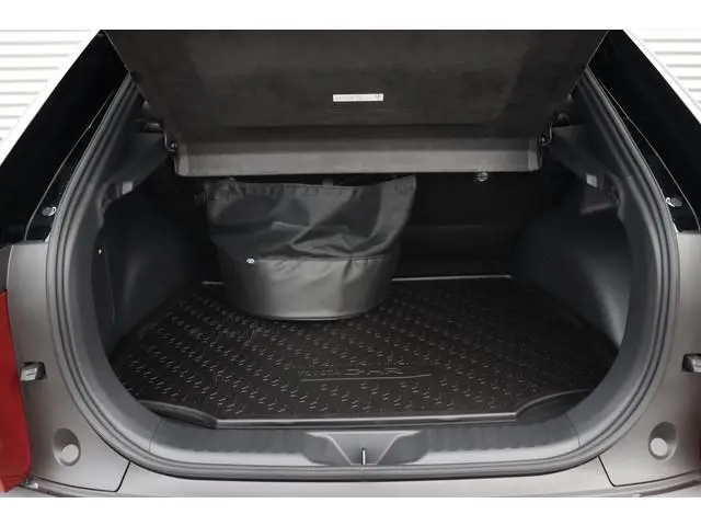Toyota CHR +