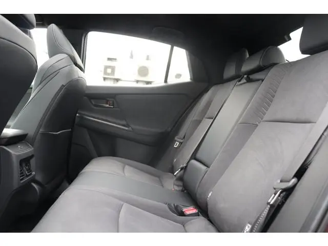 Toyota CHR +
