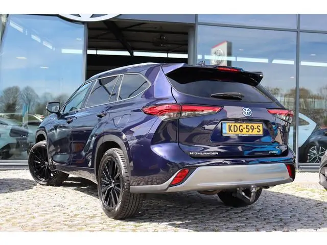 Toyota highlander