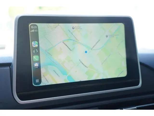 Maxus Deliver9