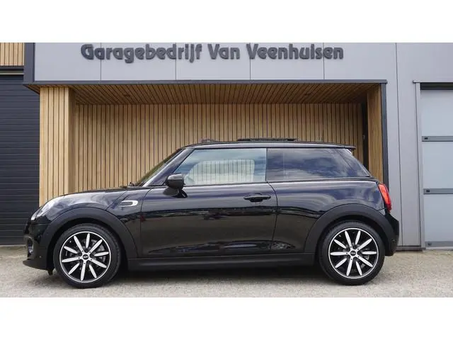 MINI Cooper 1.5 136pk Chili 3Drs Pano.Dak *Black Optik* Sportstoelen LED *Union Jack* 17inch LM 7988...