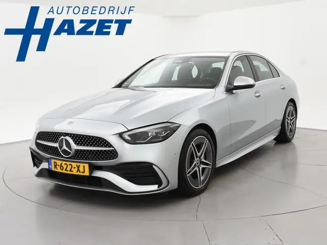 Mercedes-Benz C-klasse 180 AMG LINE SEDAN + SFEERVERLICHTING | CAMERA | STOELVERW.