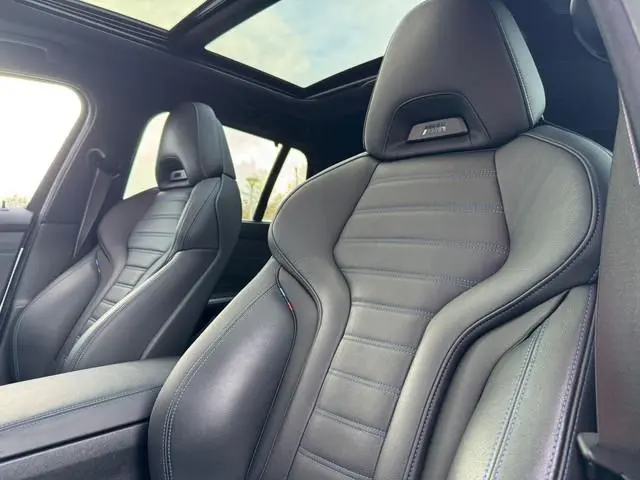 BMW 3-Serie Touring 330e 292PK M-SPORT | PANORAMISCH SCHUIF/KANTEL DAK | M-SPORT PRO-PAKKET | M-SPOR...