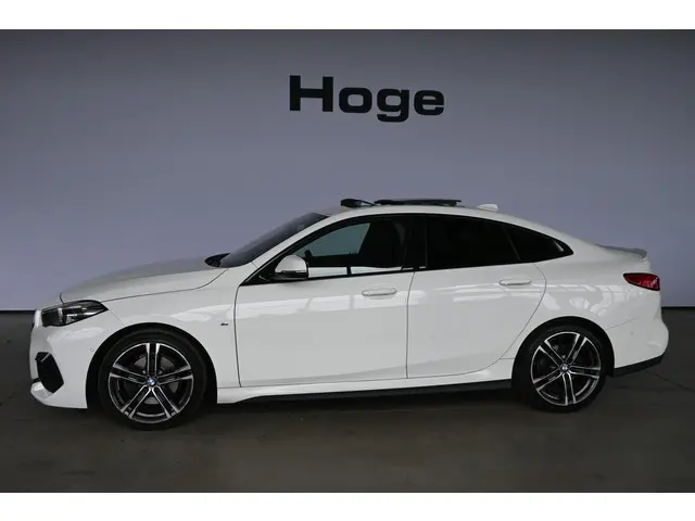 BMW 2-serie Gran Coupé 218i Executive Edition M-Pakket Automaat Navigatie Panoramadak Dealer Onderho...