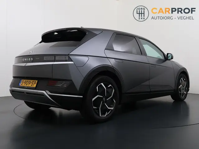 Hyundai IONIQ 5 Connect 77.4 kWh Navigatie | Cruise | Camera | Elektrisch verstelbare Stoelen |