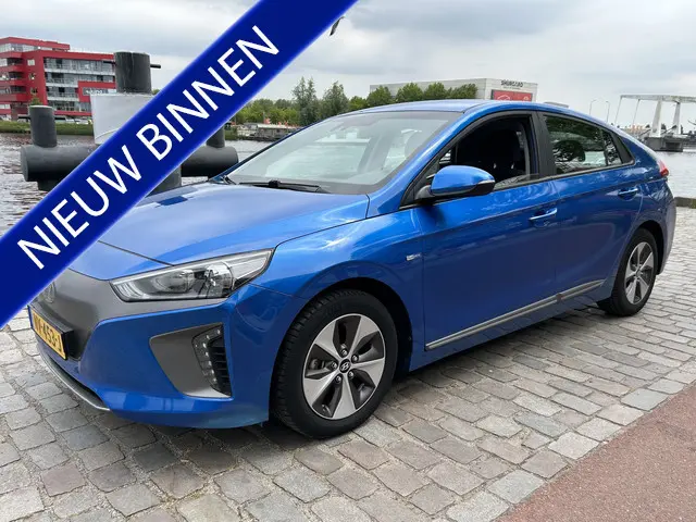 Hyundai IONIQ Comfort EV Full electric Navi/Camera Airco/ECC