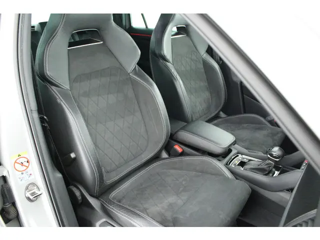 Skoda Kodiaq 1.5 TSI 150pk DSG Sportline Business 7Pers. Keyless Stoelverwarming Camera Memory Virtu...