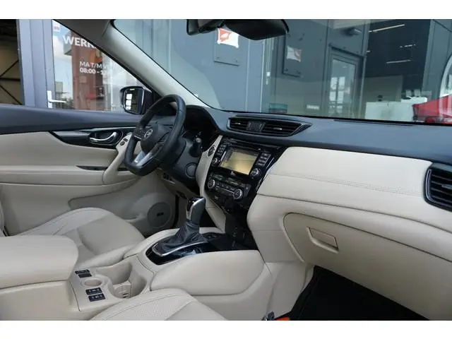 Nissan X-Trail 1.3 DIG-T Tekna + PANO / LEDER / 360 CAMERA / TREKHAAK