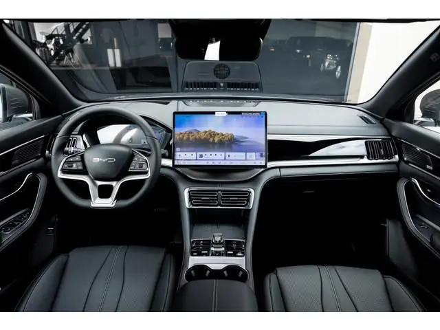 BYD SEAL U