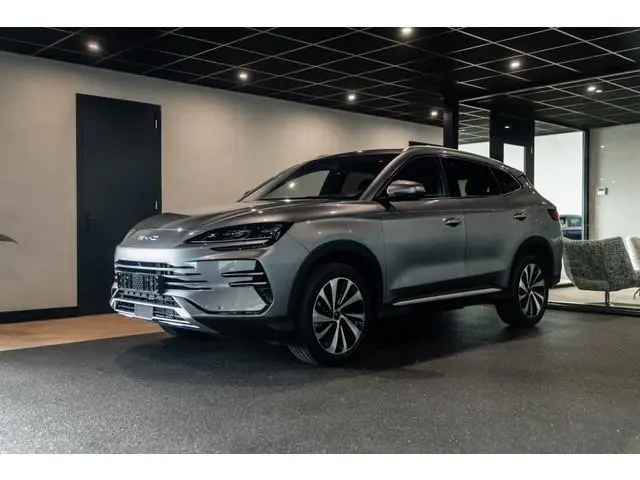 BYD SEAL U