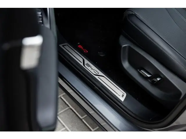 BYD SEAL U