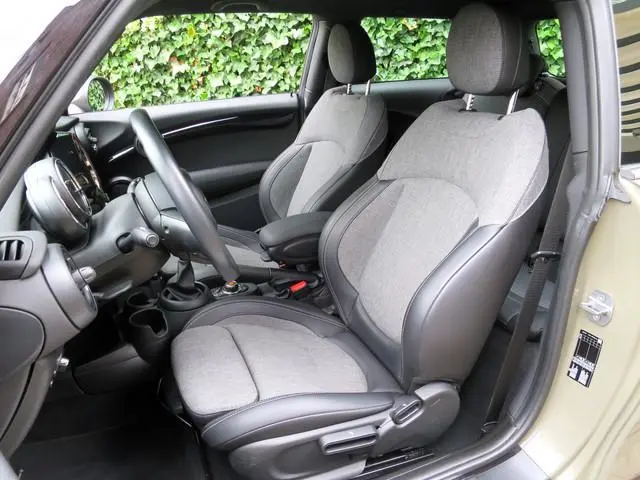 MINI Cooper 1.5 Chili F56 LCI LED, Navi, Apple CarPlay, DAB en 16"