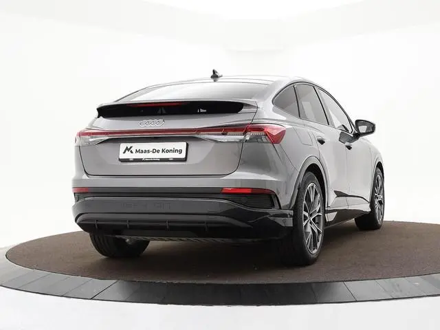 Audi Q4 Sportback e-tron 40 204pk Launch edition S Competition 77 kWh · SOH 96,2% · Camera · Apple/A...