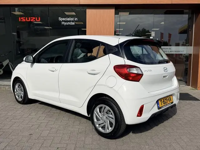 Hyundai i10 1.0 Comfort | Carplay | Airco | DAB | Lane Assist | Cruise Control